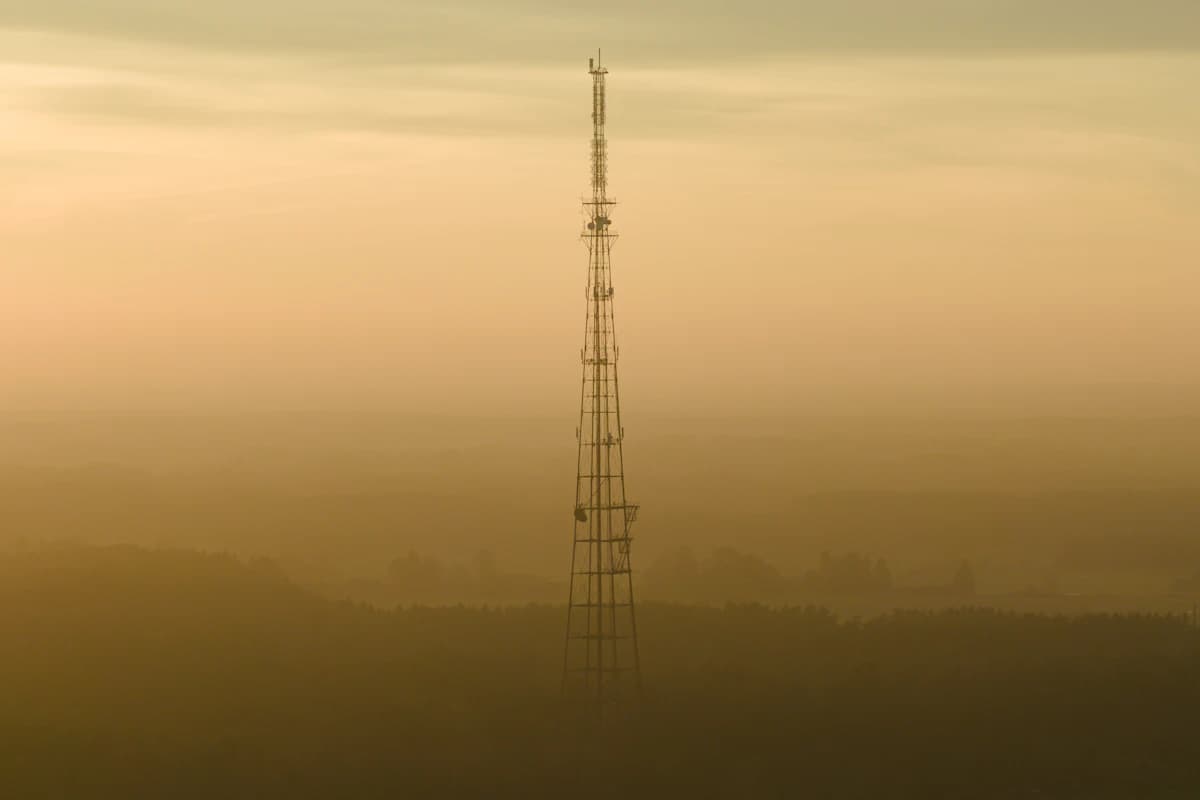 Top Telecom Private Equity Firms: 2026 Guide to Telecommunications PE Investors